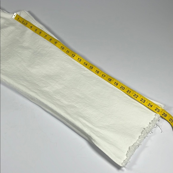 Abercrombie & Fitch Ultra High Rise Kick Flare White Denim Sz 30/10R - Picture 8 of 11